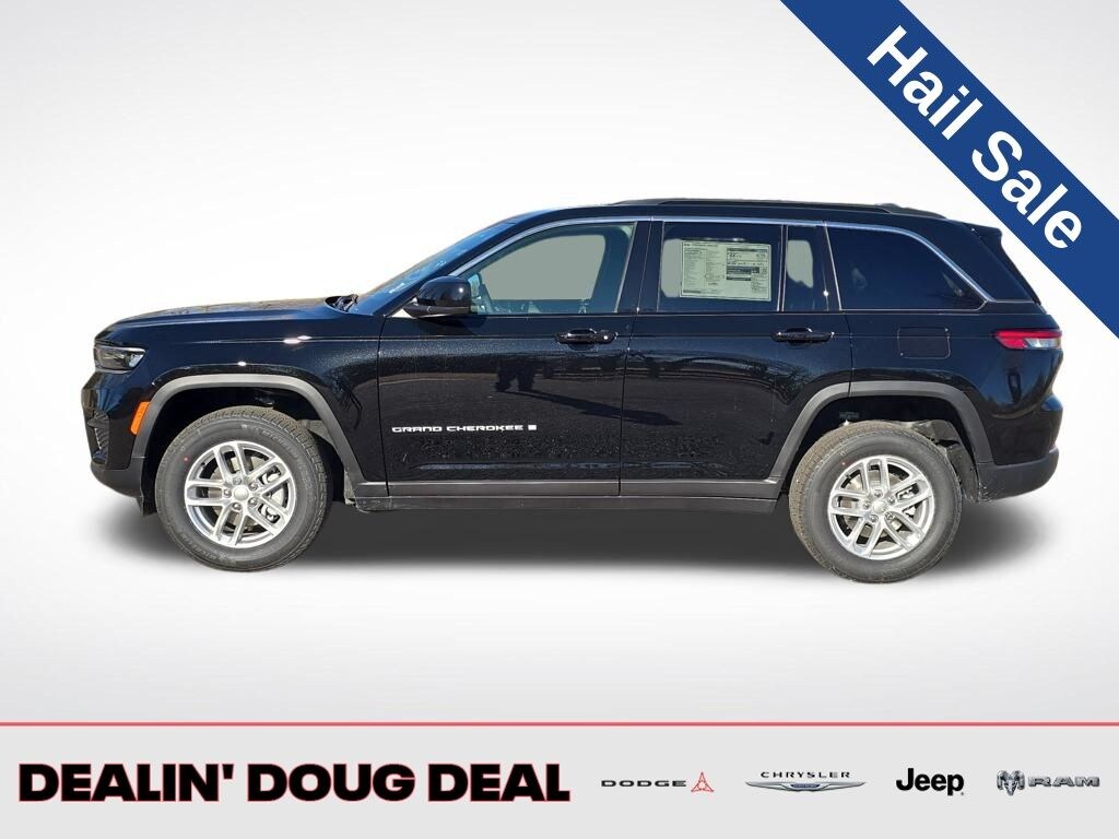 New 2026 Jeep Grand Cherokee Laredo Sport Utility