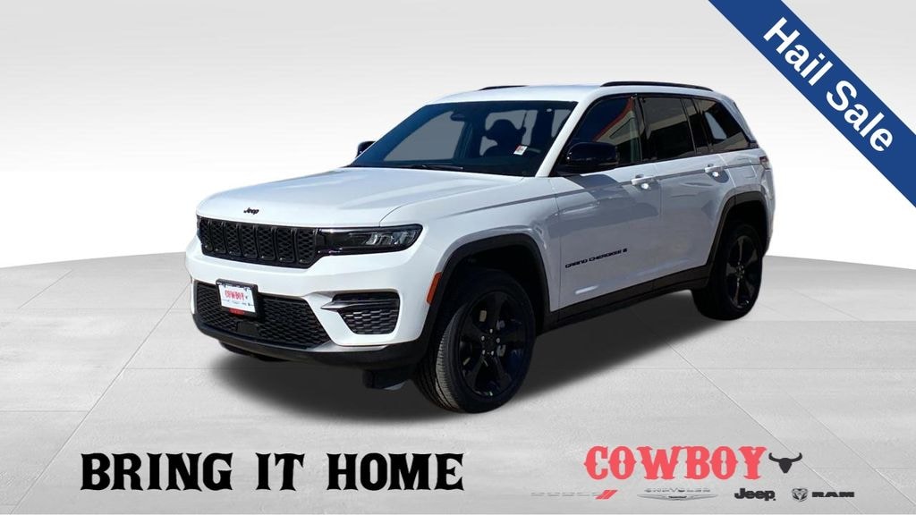 New 2025 Jeep Grand Cherokee Laredo Sport Utility