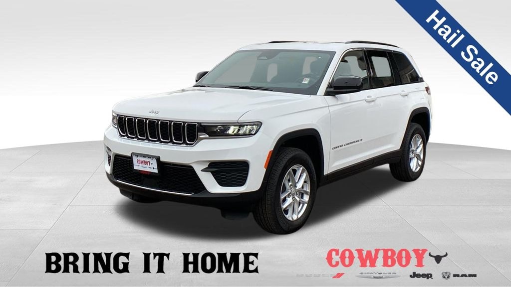 New 2025 Jeep Grand Cherokee Laredo Sport Utility