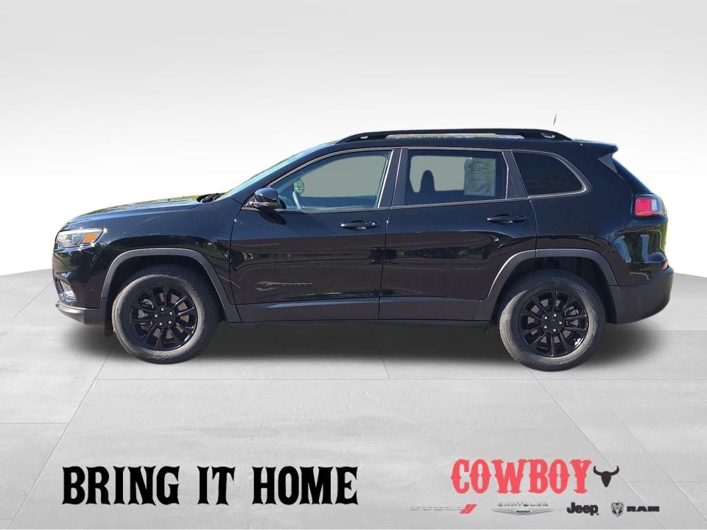 Used 2023 Jeep Cherokee Altitude Lux SUV