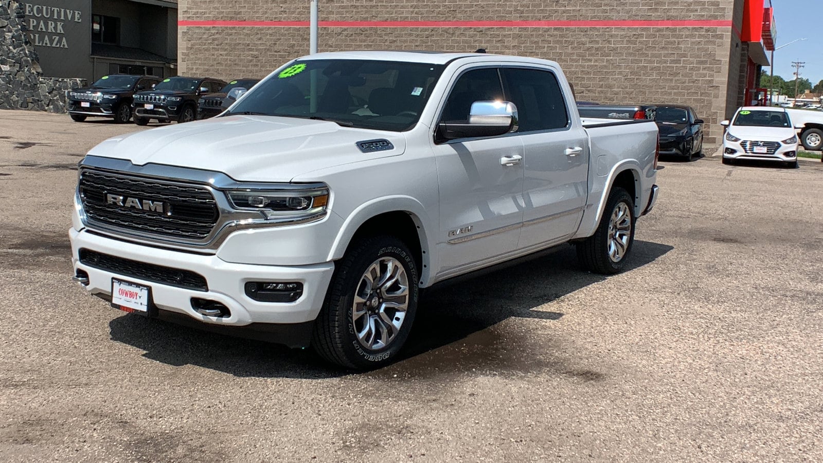 Used 2023 RAM Ram 1500 Pickup Limited with VIN 1C6SRFHT6PN517940 for sale in Cheyenne, WY