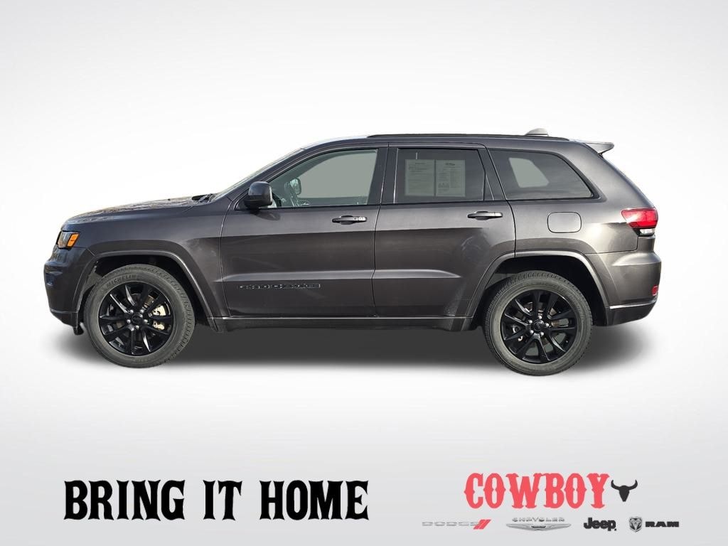 Used 2021 Jeep Grand Cherokee Laredo SUV