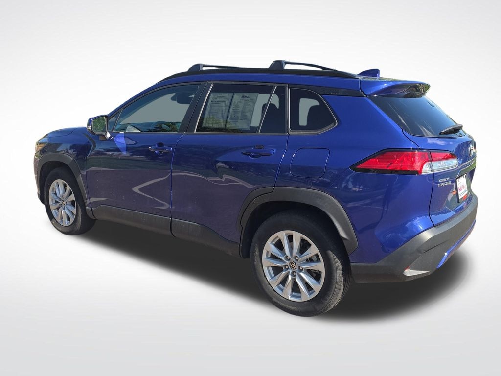 Used 2022 Toyota Corolla Cross LE SUV