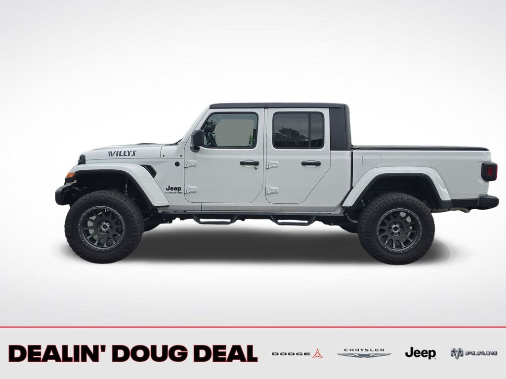 Used 2022 Jeep Gladiator Sport Truck Crew Cab
