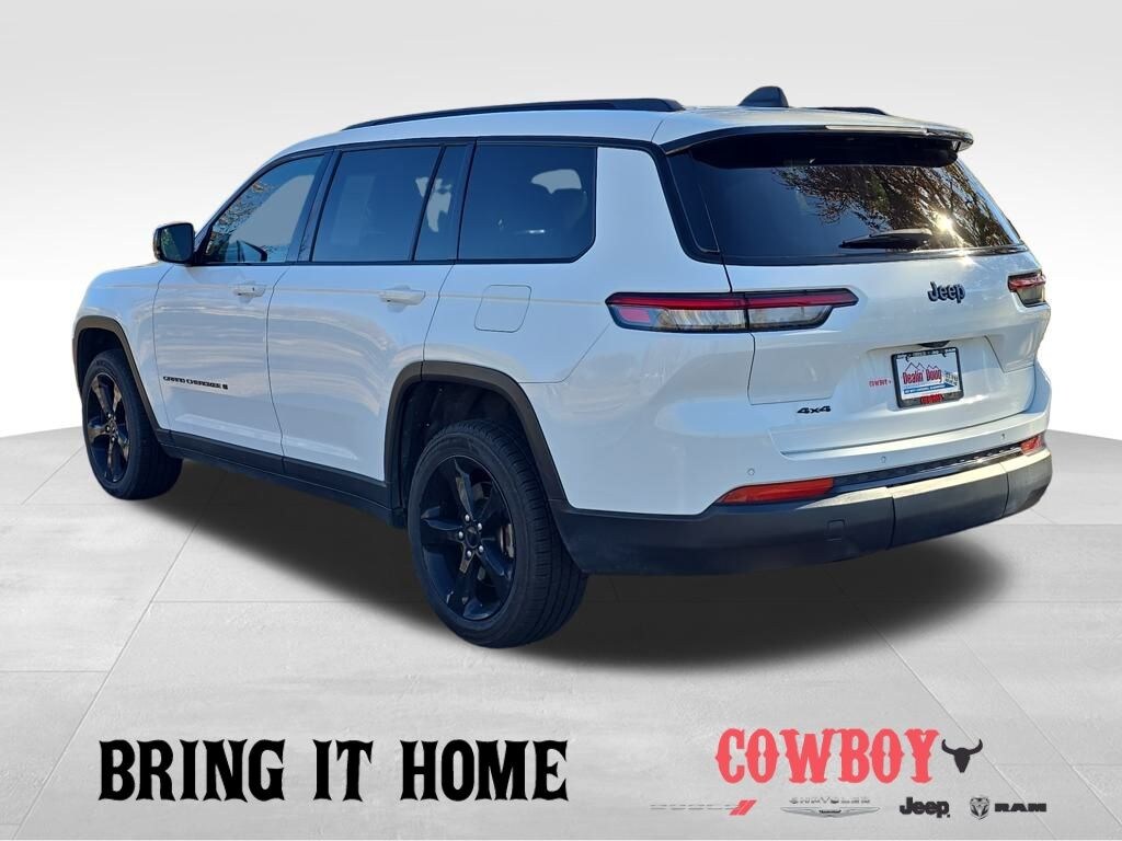 Used 2023 Jeep Grand Cherokee L Laredo SUV