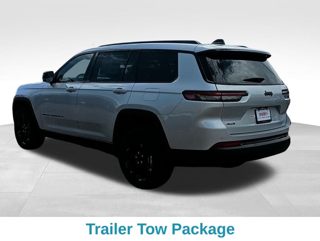 New 2025 Jeep Grand Cherokee L Laredo Sport Utility