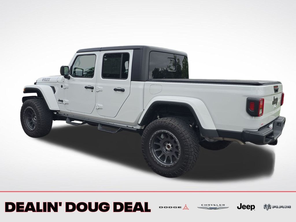 Used 2022 Jeep Gladiator Sport Truck Crew Cab