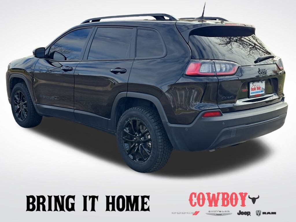 Used 2023 Jeep Cherokee Altitude SUV