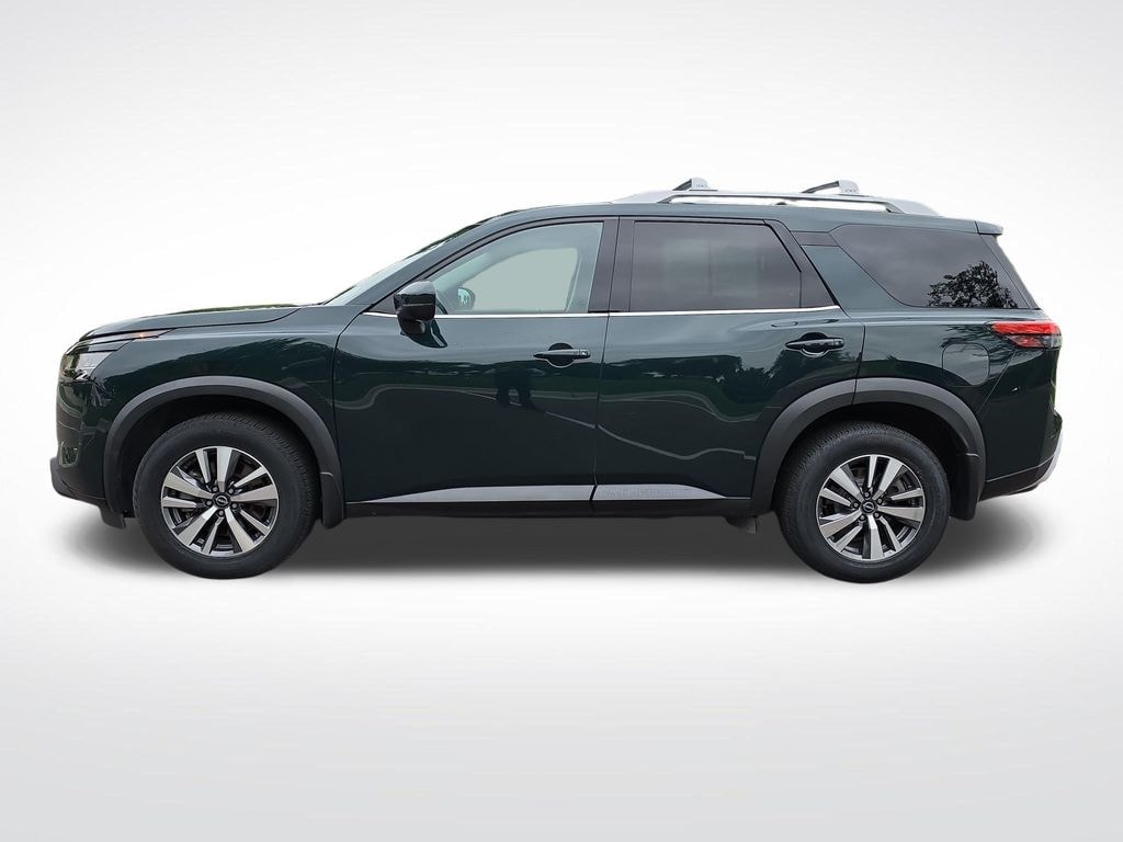 Certified 2024 Nissan Pathfinder SL SUV