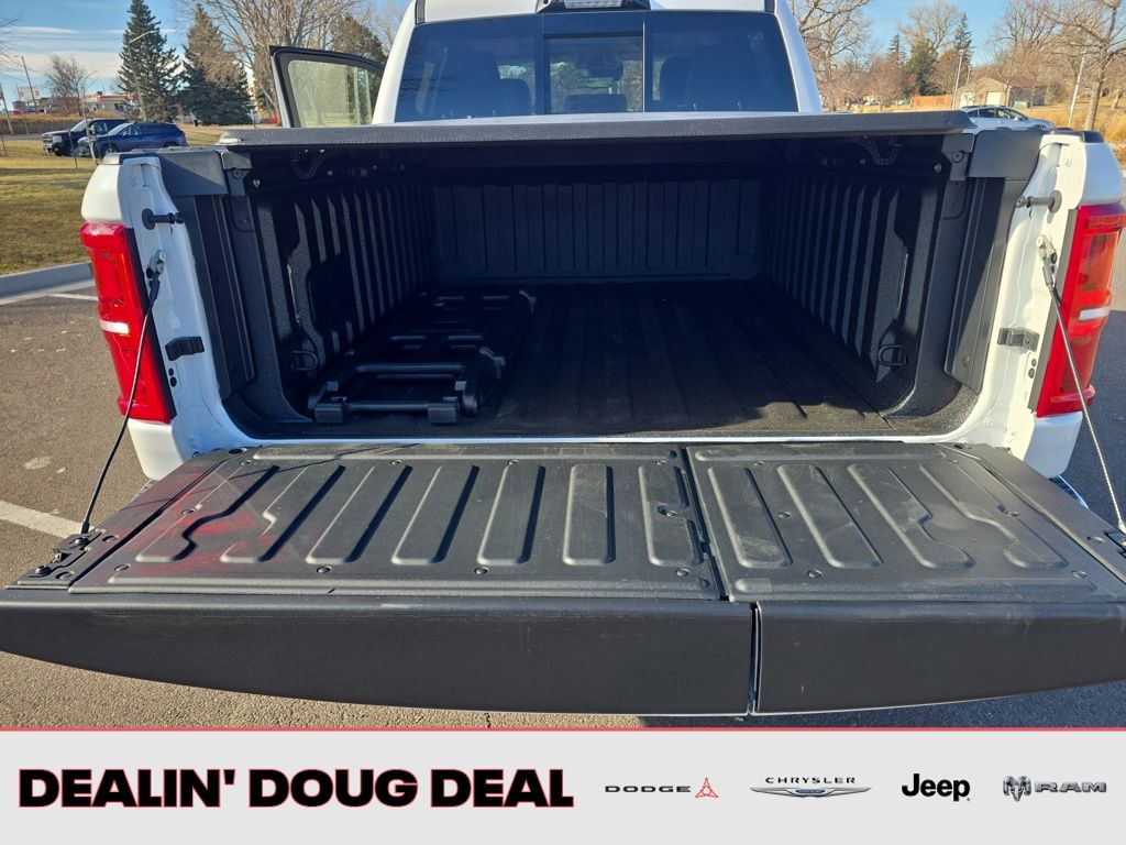 2026 RAM 1500 Limited Longhorn - Photo 24