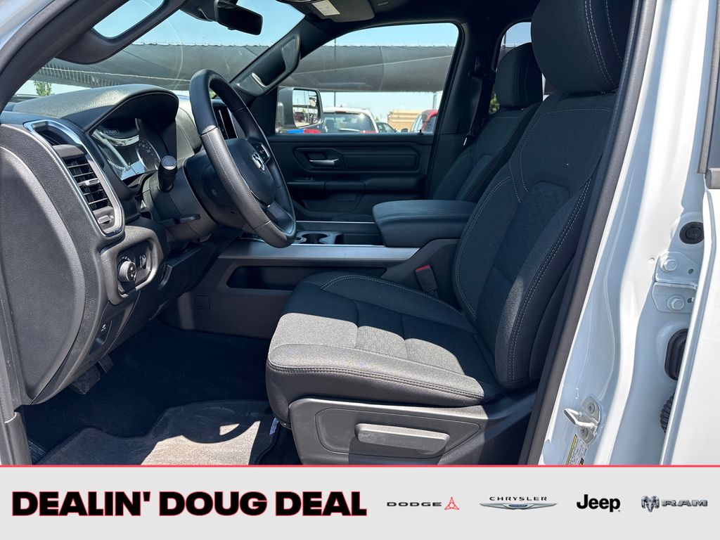 2026 RAM 1500 Express - Photo 24