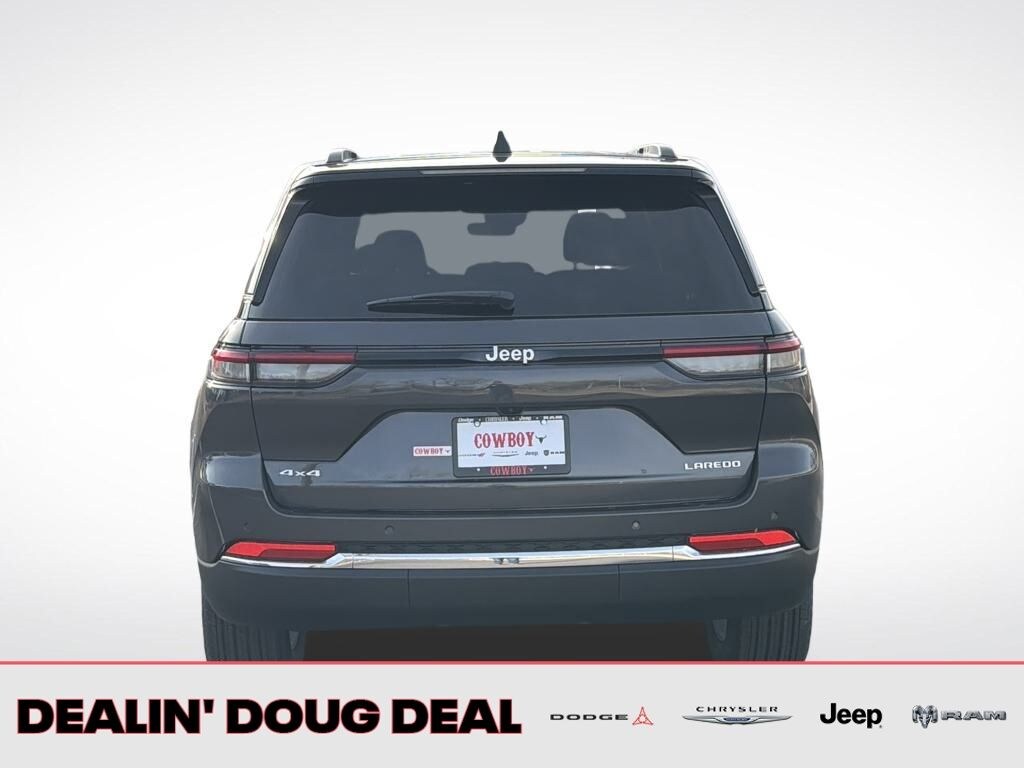 New 2026 Jeep Grand Cherokee Laredo SUV