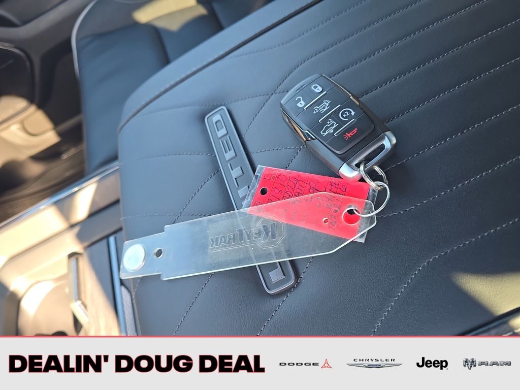 2026 RAM 1500 Limited - Photo 27