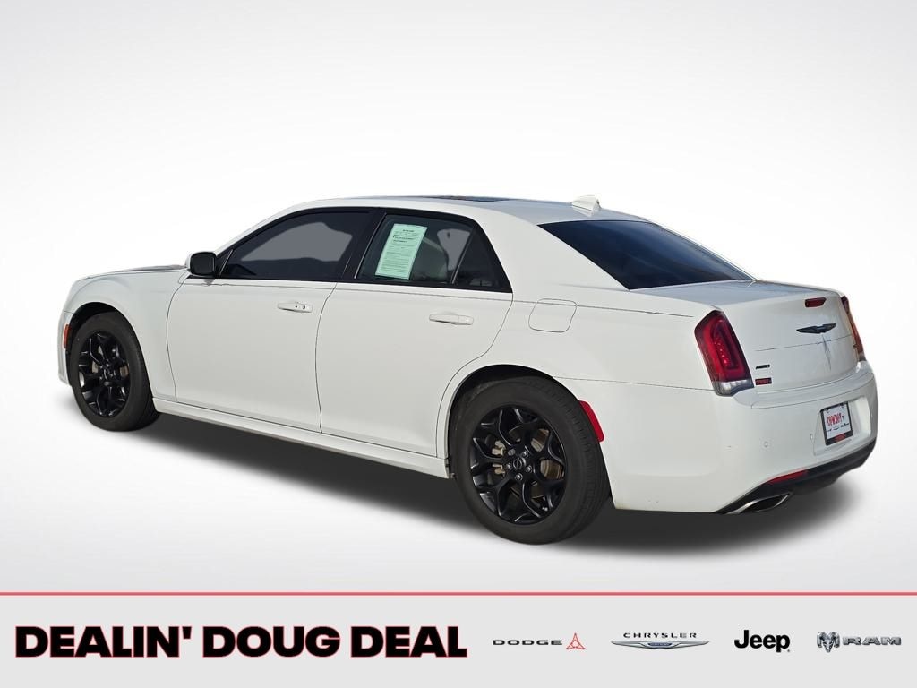 Used 2022 Chrysler 300 Touring Sedan