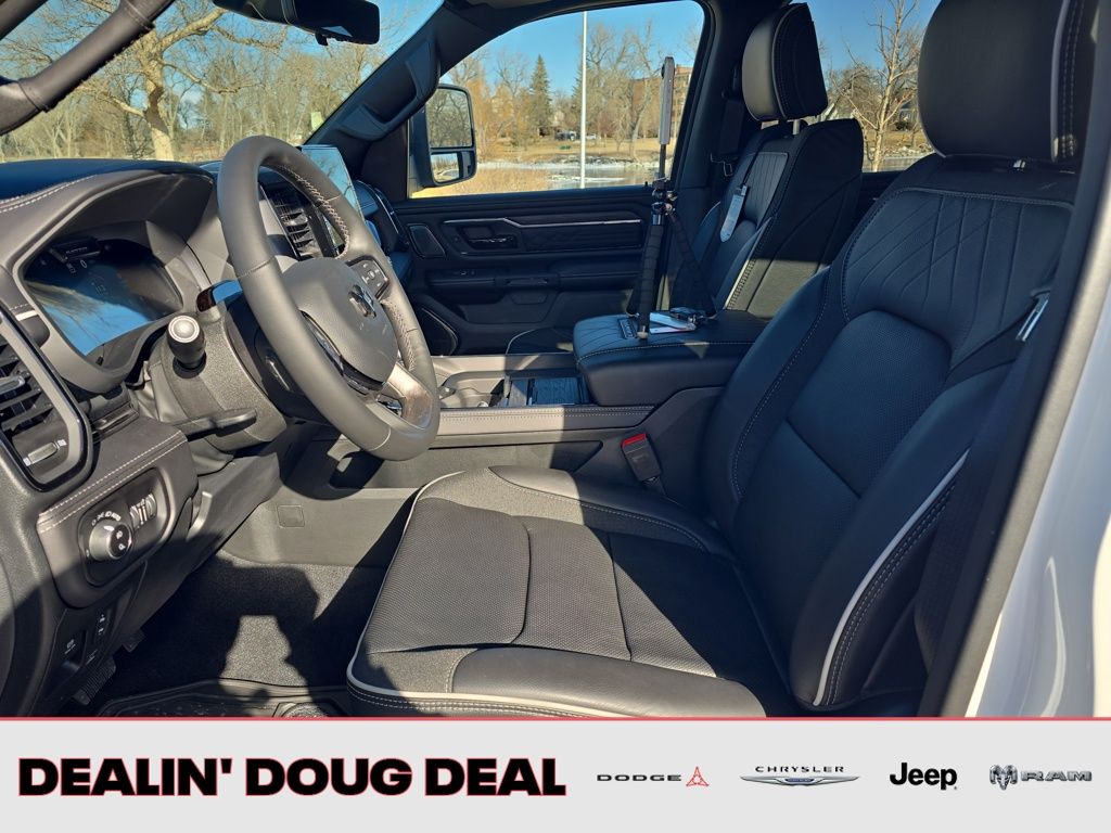 2026 RAM 1500 Limited - Photo 9