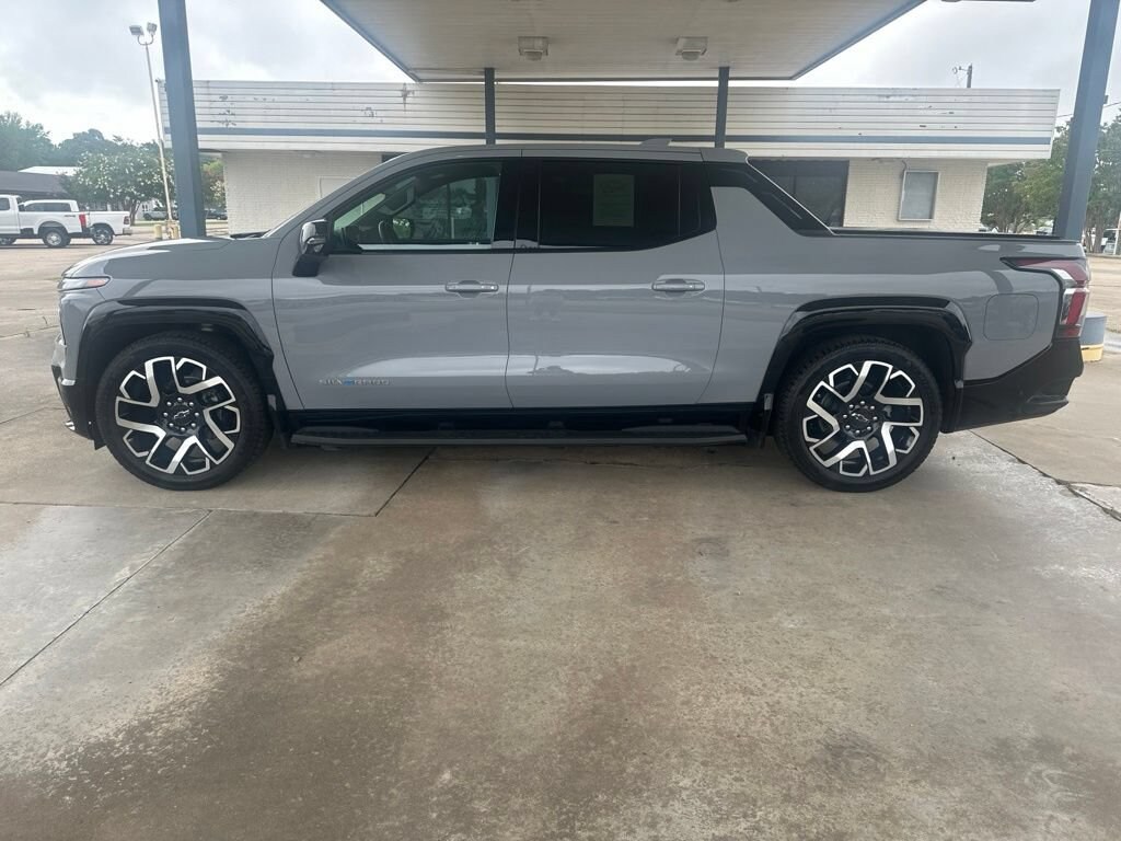 Used 2025 Chevrolet Silverado EV RST - Max Range Truck