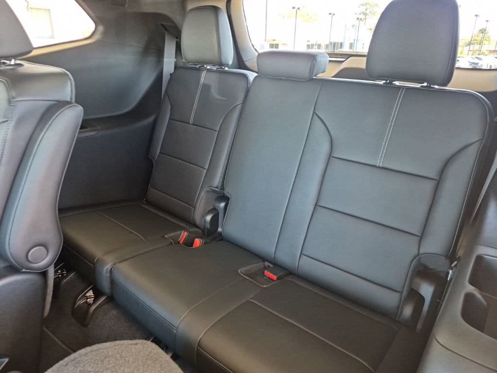 2026 GMC Acadia Elevation - Photo 11