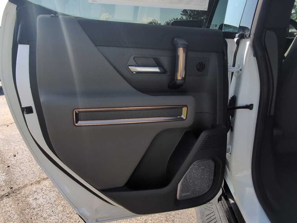 2025 GMC HUMMER EV 2X - Photo 29