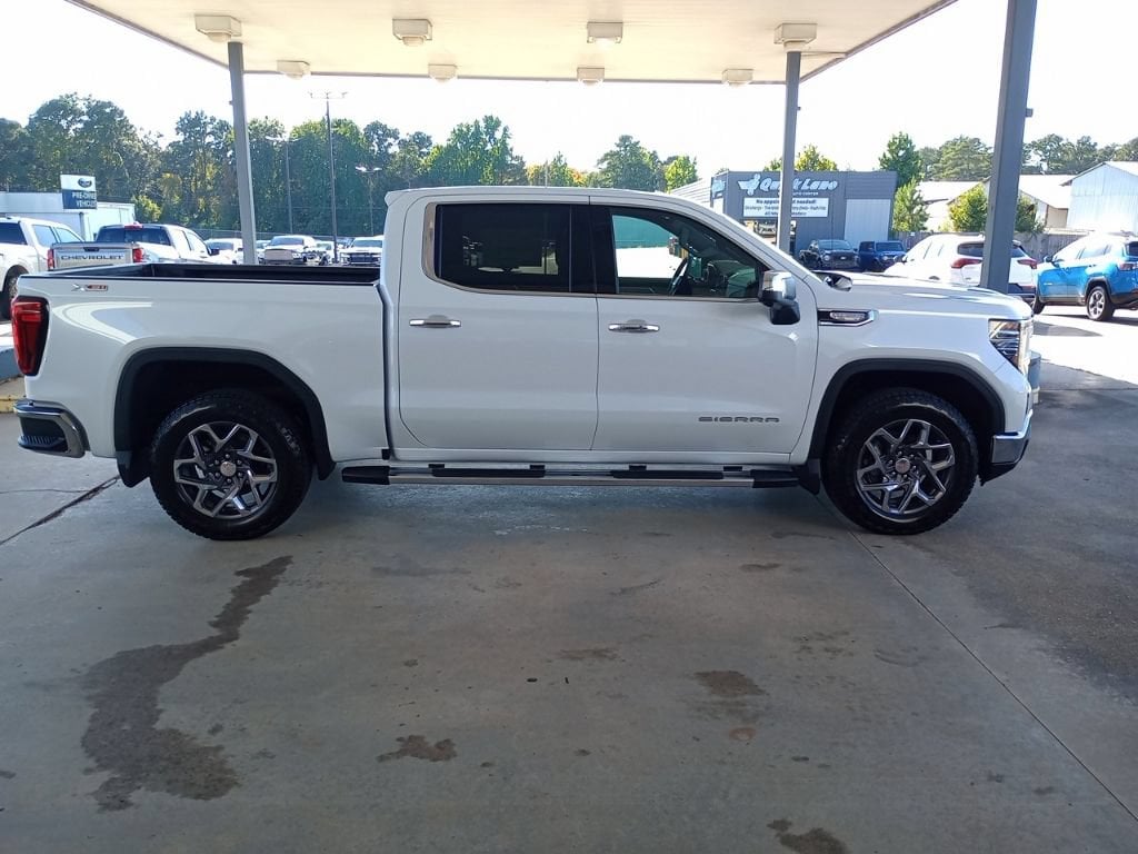 2026 GMC Sierra 1500 SLT - Photo 6