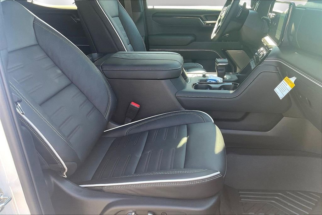 2026 GMC Sierra 1500 AT4X - Photo 10