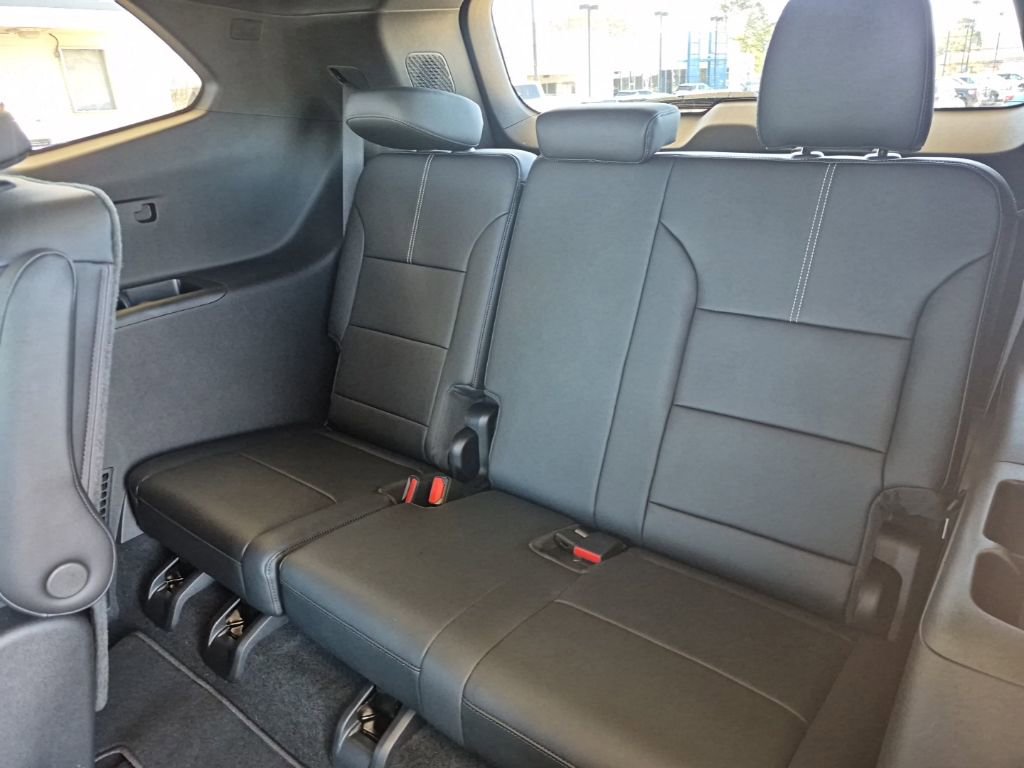 2026 GMC Acadia Elevation - Photo 11