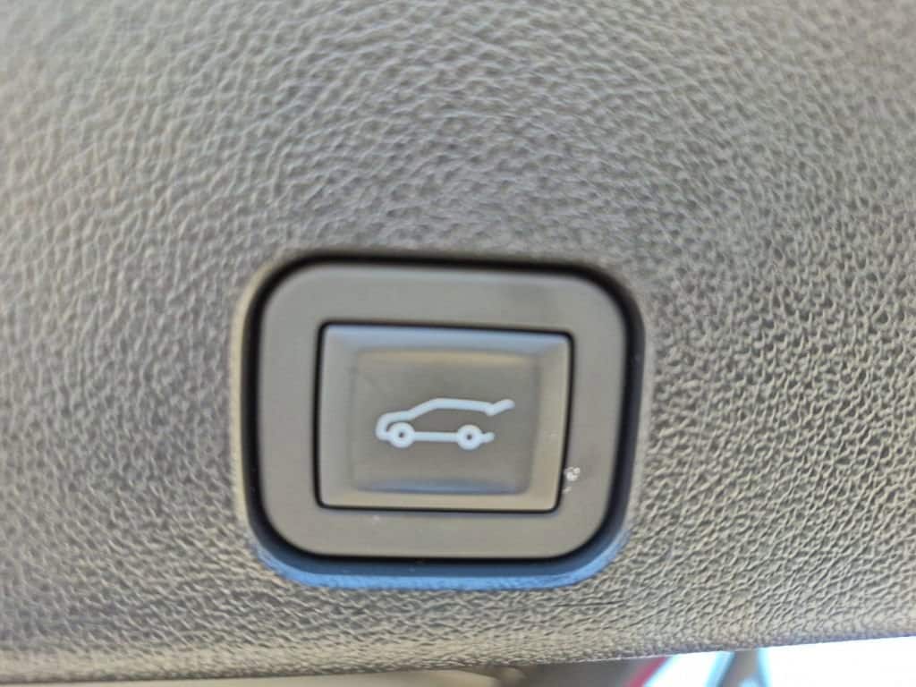 2026 GMC Acadia Elevation - Photo 10