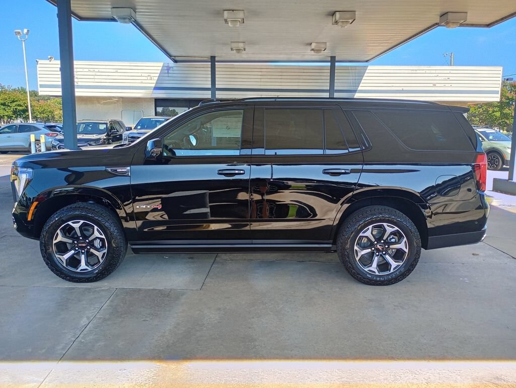 New 2026 GMC Yukon AT4 SUV
