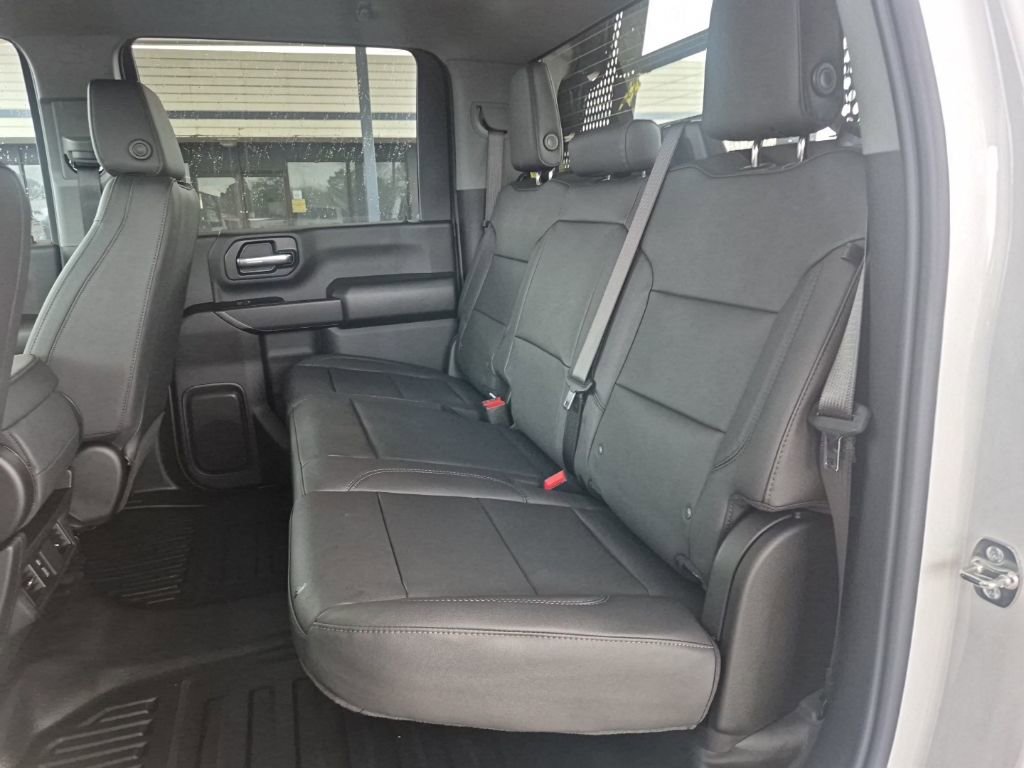 2026 GMC Sierra 3500 Chassis Cab Pro - Photo 11