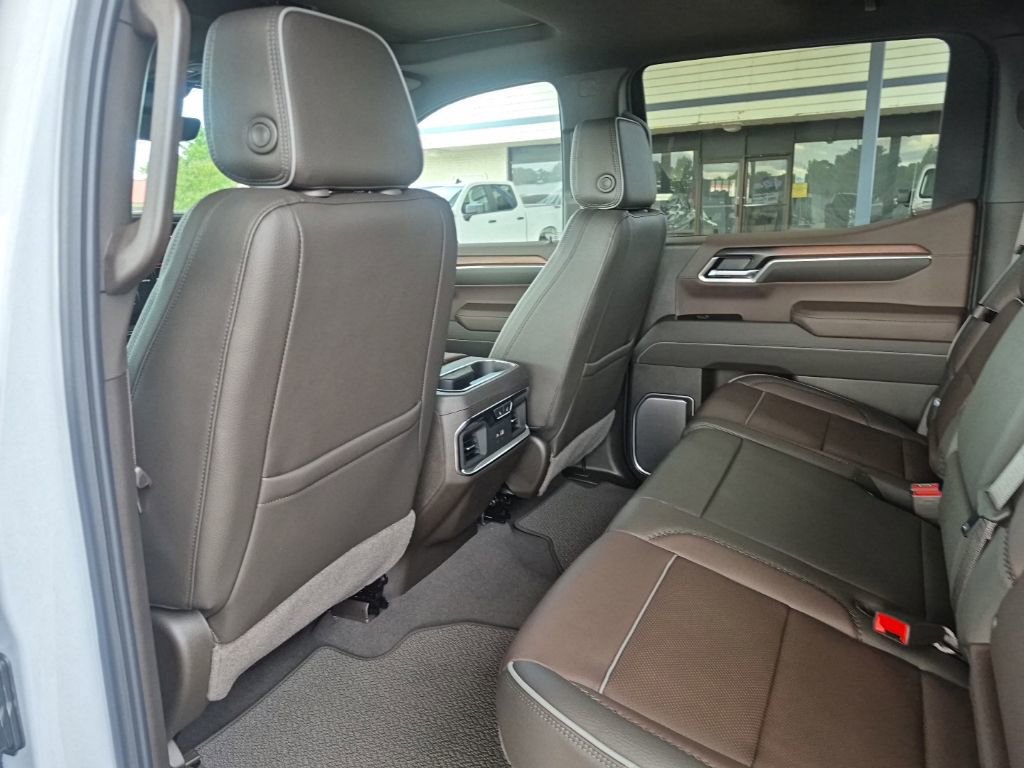 2026 GMC Sierra 1500 Denali - Photo 10