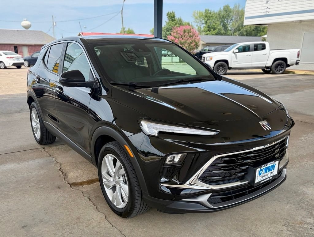 Used 2024 Buick Encore GX Preferred SUV