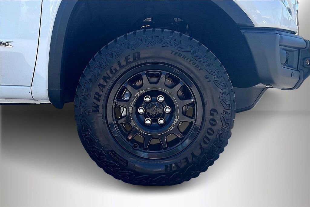 2026 GMC Sierra 1500 AT4X - Photo 11