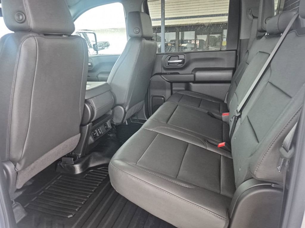 2026 GMC Sierra 3500 Chassis Cab Pro - Photo 10