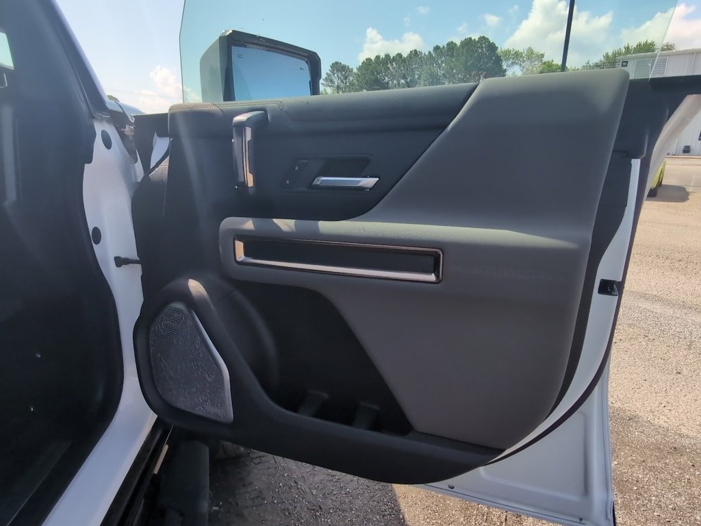 2025 GMC HUMMER EV 2X - Photo 38