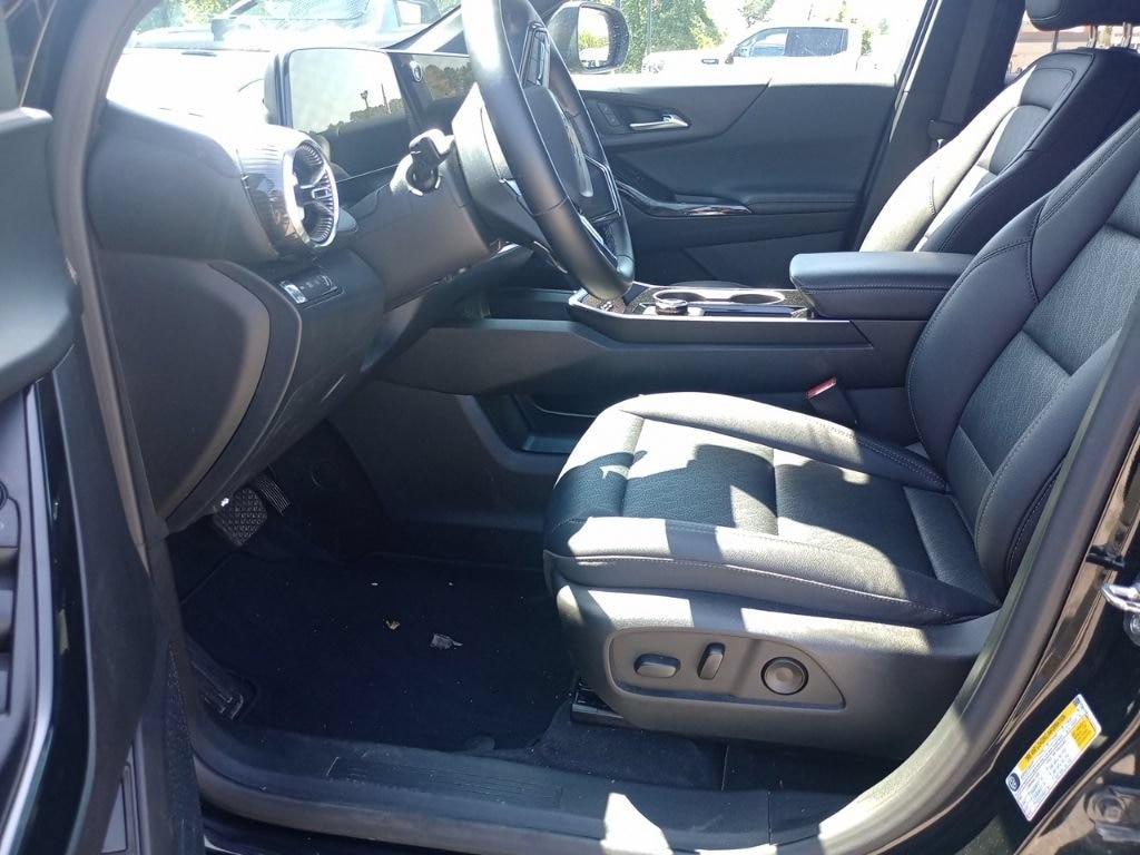 Used 2026 Chevrolet Equinox LT SUV