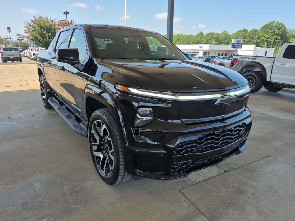 Used 2025 Chevrolet Silverado EV RST - Max Range Truck