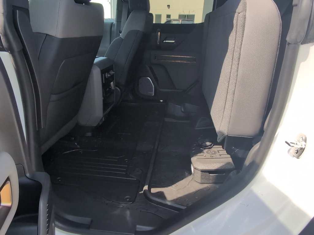 2025 GMC HUMMER EV 2X - Photo 30