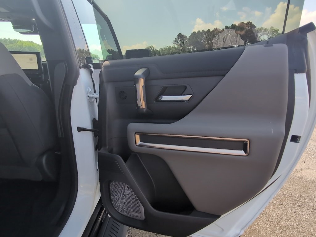 2025 GMC HUMMER EV 2X - Photo 36