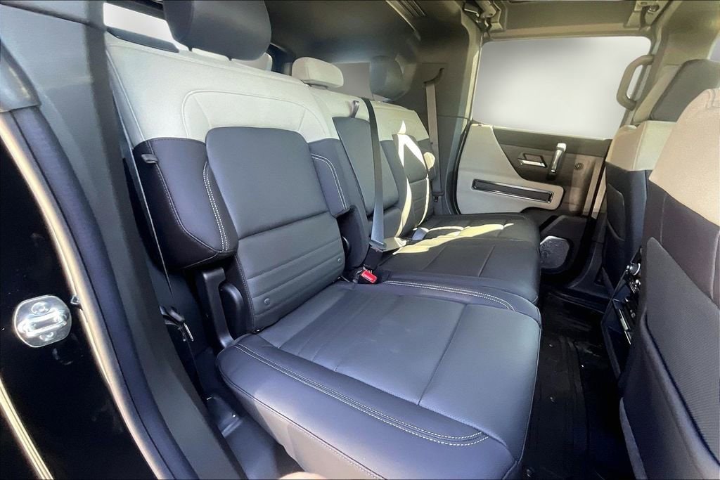 2026 GMC HUMMER EV 2X - Photo 8
