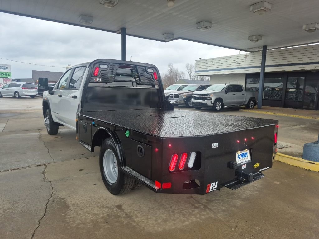 2026 GMC Sierra 3500 Chassis Cab Pro - Photo 7