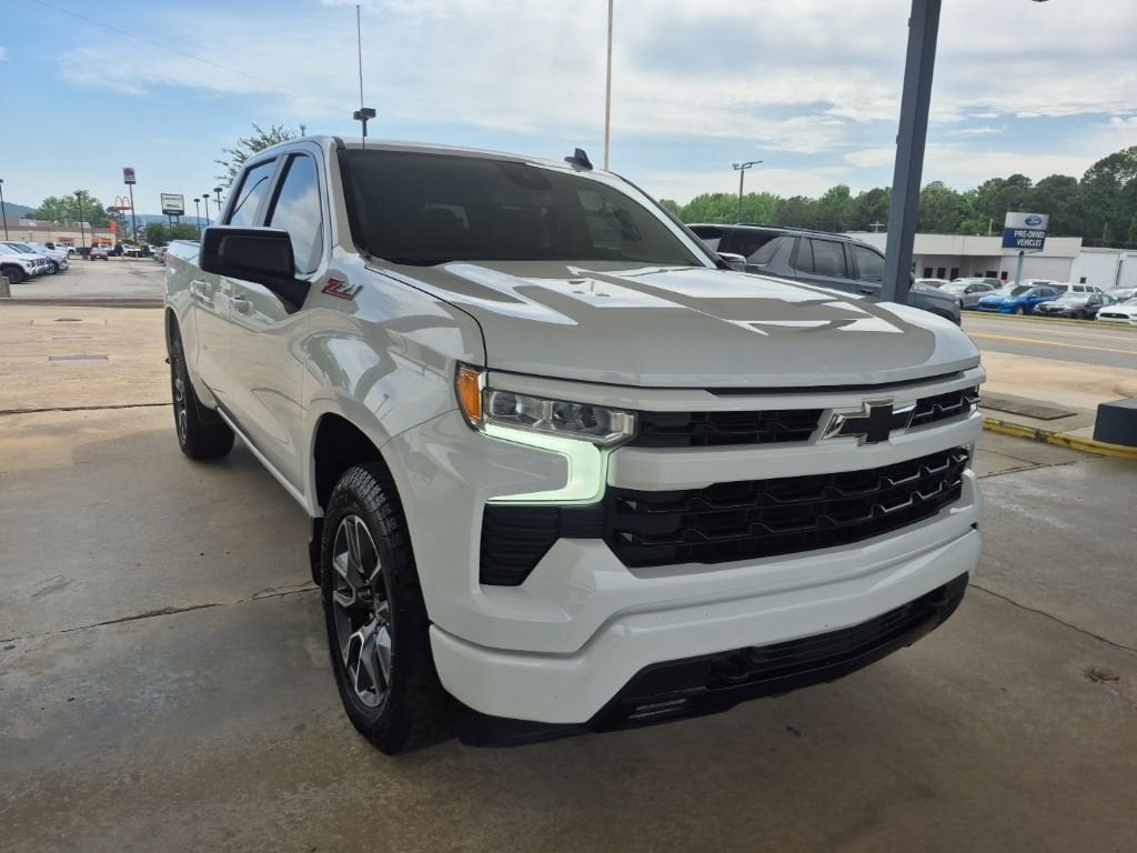 Used 2024 Chevrolet Silverado 1500 RST Truck