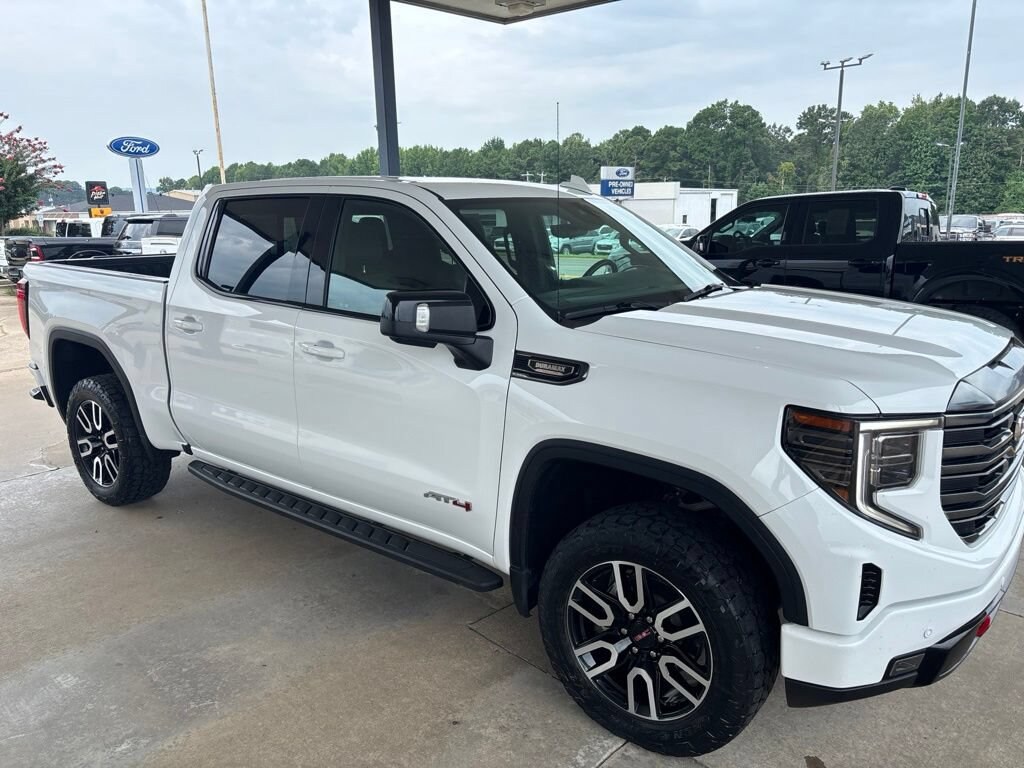 Used 2024 GMC Sierra 1500 AT4 Truck