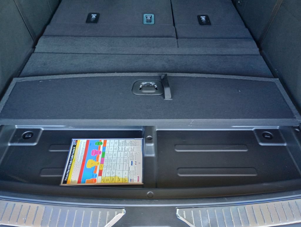 2026 GMC Yukon XL Denali Ultimate - Photo 28