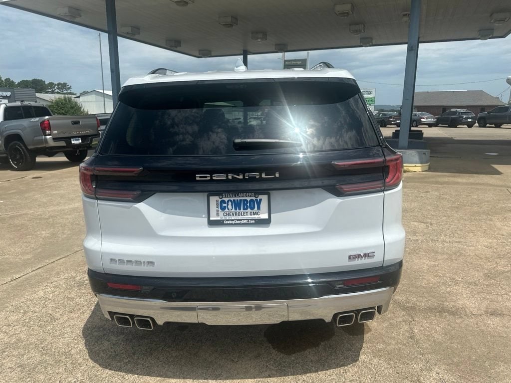 New 2026 GMC Acadia Denali SUV