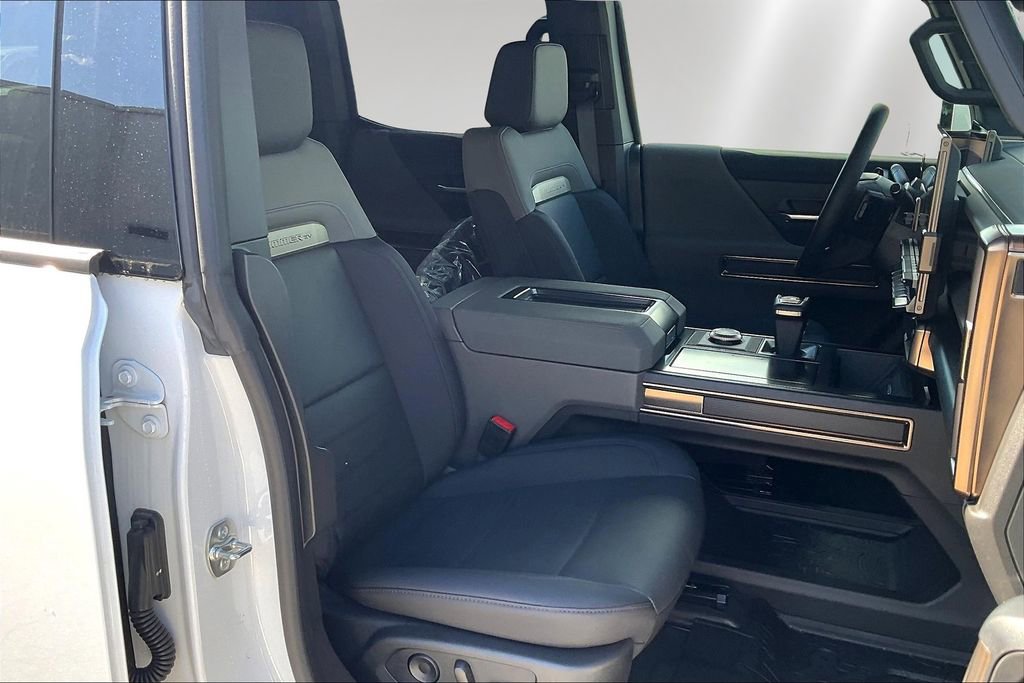 2025 GMC HUMMER EV 2X - Photo 11