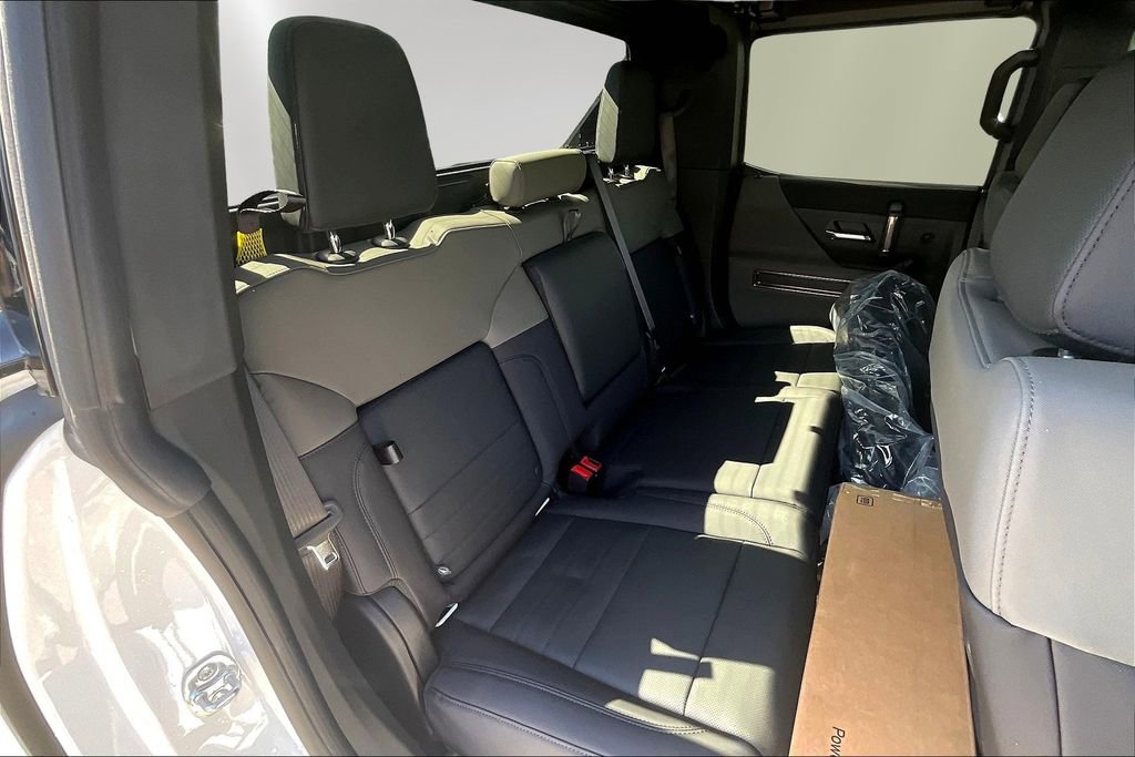 2025 GMC HUMMER EV 2X - Photo 10