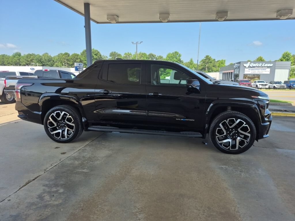 Used 2025 Chevrolet Silverado EV RST - Max Range Truck