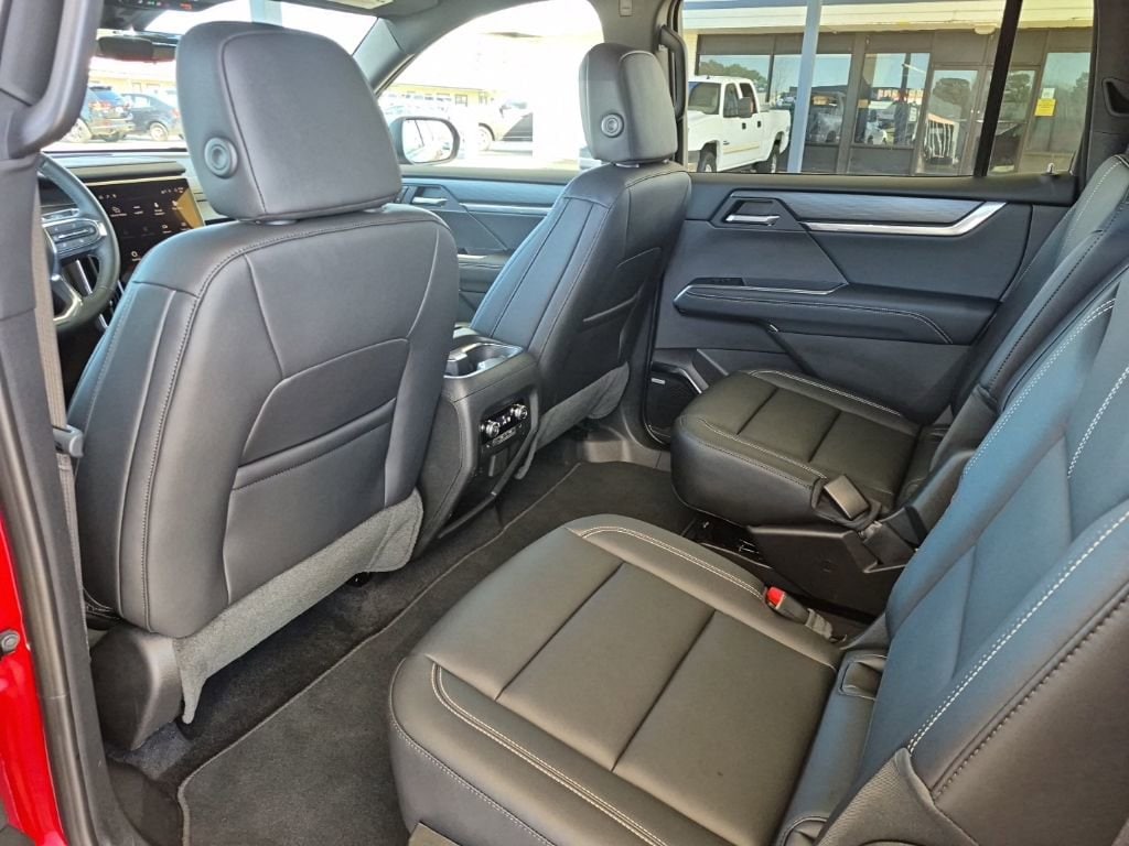 2026 GMC Acadia Elevation - Photo 12