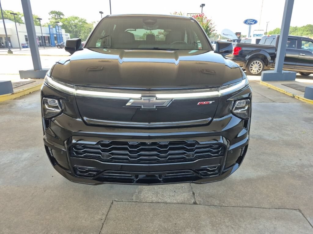 Used 2025 Chevrolet Silverado EV RST - Max Range Truck