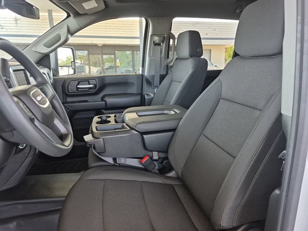 2026 GMC Sierra 2500HD Pro - Photo 14