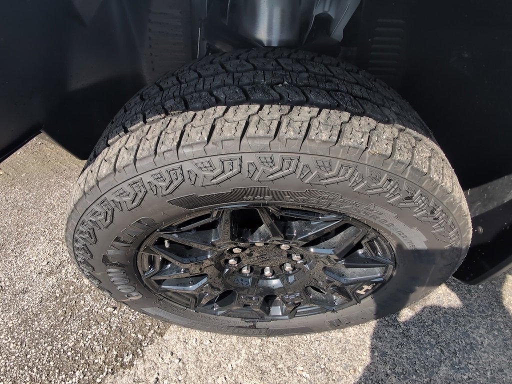 2025 GMC HUMMER EV 2X - Photo 42